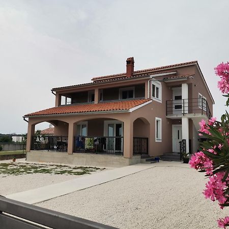Apartment Sofija Galižana Eksteriør billede
